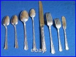 103 Pcs Wm Rogers IS Silver Plated Treasure Flatware Silverware Service for 12