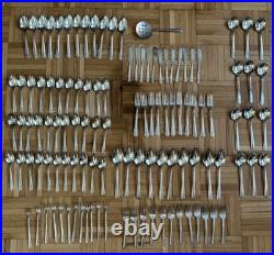 115pc Wm A Rogers Oneida A1 Plus Silverplate Flatware Silverware Set withServing 115pc Wm A Rogers Oneida A1 Plus Silverplate Flatware Silverware Set withServing