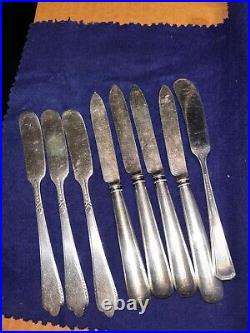 123 Pc Assorted WM Rogers, Oneida, Monroe, Etc Silver Plate & Silver Silverware