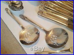 1847 ROGERS BROS Daffodil Pattern Flatware Silverplate 127pc set can include box