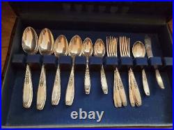 1847 ROGERS BROS Silver Plate Flatware Set Ambassador 32 Pc In Wooden Box