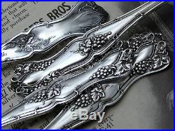 1847 ROGERS BROS. VINTAGE GRAPE c. 1904 LG SOLID PIE KNIFE 9 ½ SCARCE