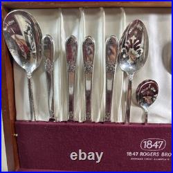 1847 Roger's Bros 52 Piece Silverware Set America's Finest Silverplate