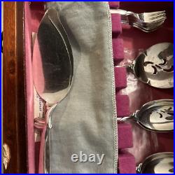1847 Rogers 69 Pc IS INTERNATIONAL SILVER FLAIR Plate Flatware Chest Silverware
