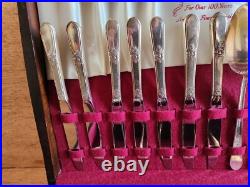 1847 Rogers Adoration Pattern Flatware Service For 7 withBox 50 Pc Set Silverplate