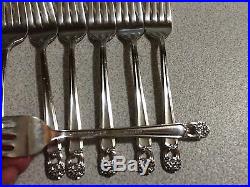 1847 Rogers Bros 1941 ETERNALLY YOURS silverplated flatware 51 pc set withbox