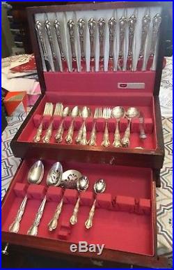 1847 Rogers Bros. 71-Piece HERITAGE Silverplate with 7 serving pcs. & chest
