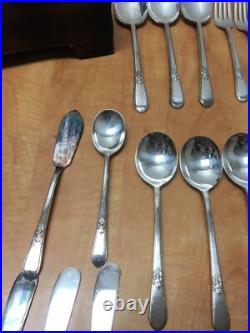 1847 Rogers Bros Adoration 61 Pc. Flatware Silverware Set withCase 8 place setting