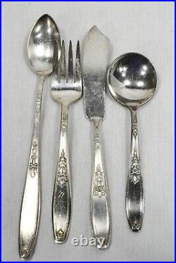 1847 Rogers Bros Ambassador Silver Plate Flatware Set 90pc with Chest