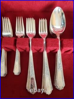 1847 Rogers Bros Antique Silver Plate 1924 Ancestral 55-Pc Flatware Monogram Box