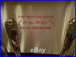 1847 Rogers Bros DAFFODIL PATTERN Silverware with With Case-76 pieces