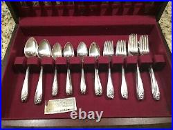 1847 Rogers Bros DAFFODIL Silverplate Silverware Set Of 52 Pieces
