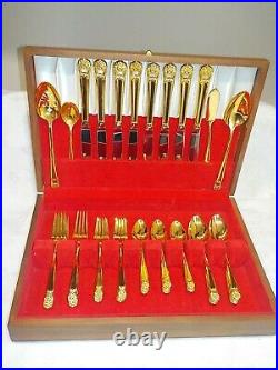 1847 Rogers Bros ETERNALLY YOURS Gooldplate Flatware 52 pc Service for 8 withBox