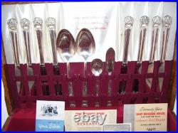 1847 Rogers Bros Eternally Yours 52pc Set with Wooden Chest Silver Plate 1941 IS