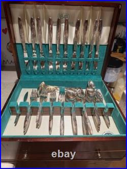 1847 Rogers Bros Eternally Yours Silver Plated Flatware Set 39pc with Wood Case