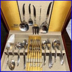 1847 Rogers Bros Flair Silverplate Flatware with Wood Chest serving 12 total 69