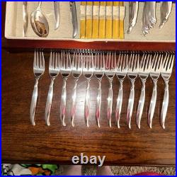 1847 Rogers Bros Flair Silverplate Flatware with Wood Chest serving 12 total 69