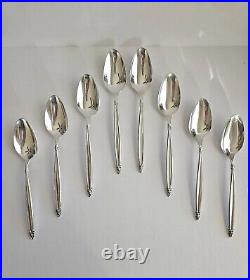 1847 Rogers Bros. GARLAND Flatware Set with Chest Set Of