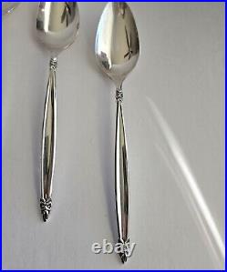 1847 Rogers Bros. GARLAND Flatware Set with Chest Set Of