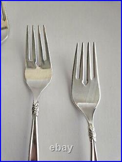 1847 Rogers Bros. GARLAND Flatware Set with Chest Set Of