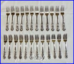 1847 Rogers Bros Grand Heritage Silverplate Flatware 65 Pc. 8 Settings & Case