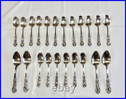 1847 Rogers Bros Grand Heritage Silverplate Flatware 65 Pc. 8 Settings & Case