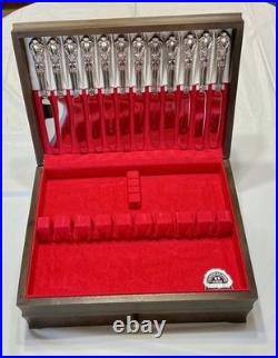 1847 Rogers Bros Grand Heritage Silverplate Flatware 65 Pc. 8 Settings & Case