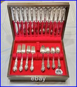 1847 Rogers Bros Grand Heritage Silverplate Flatware 65 Pc. 8 Settings & Case
