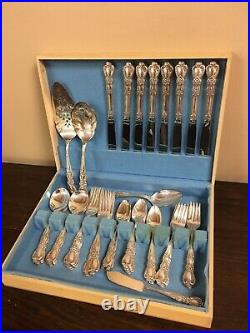 1847 Rogers Bros. HERITAGE Pattern Silver Plate Flatware 52 Pcs. Service for 8