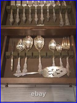 1847 Rogers Bros. Heritage silverware, 80 Pieces With Wooden Storage Box 1847 Rogers Bros. Heritage silverware, 80 Pieces With Wooden Storage Box