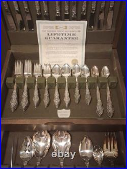 1847 Rogers Bros. Heritage silverware, 80 Pieces With Wooden Storage Box 1847 Rogers Bros. Heritage silverware, 80 Pieces With Wooden Storage Box