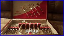 1847 Rogers Bros. IS Flair silverware 52 pieces and box