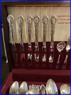 1847 Rogers Bros IS Heritage 81 Pc Serving Set Silver Plated In Original Box