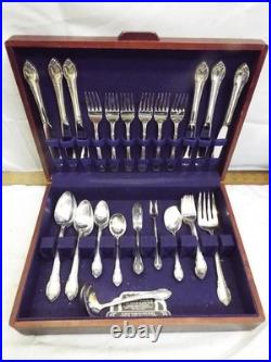 1847 Rogers Bros IS Remembrance 39pc Silver Plate Flatware Set Knife Fork Ladle