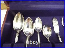 1847 Rogers Bros IS Remembrance 39pc Silver Plate Flatware Set Knife Fork Ladle