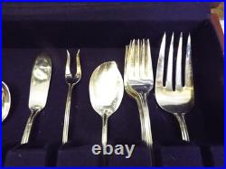 1847 Rogers Bros IS Remembrance 39pc Silver Plate Flatware Set Knife Fork Ladle