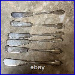 1847 Rogers Bros IS Remembrance 76 Piece Silverplate Silverware