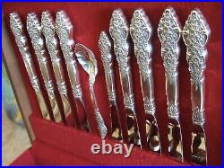 1847 Rogers Bros IS SILVER RENAISSANCE Service for 8 + 2 Serving Pcs Silverplate