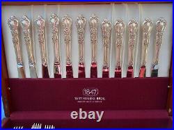 1847 Rogers Bros IS Silverplate Heritage Flatware Set in Case 61 Pieces