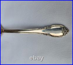 1847 Rogers Bros IS Silverplate REMEMBRANCE Flatware Set 64 pc in Case 1847 Rogers Bros IS Silverplate REMEMBRANCE Flatware Set 64 pc in Case