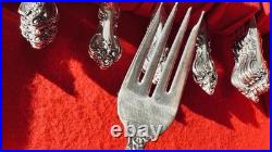 1847 Rogers Bros ORLEANS Silverplate Flatware Set 32 Pc Service for 8 with Chest
