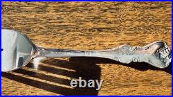 1847 Rogers Bros ORLEANS Silverplate Flatware Set 32 Pc Service for 8 with Chest