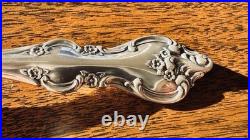 1847 Rogers Bros ORLEANS Silverplate Flatware Set 32 Pc Service for 8 with Chest