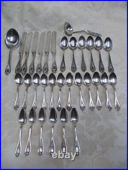 1847 Rogers Bros. Old Colony Silverplate Silverware withFabulous Box-58 Pieces