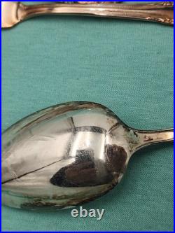 1847 Rogers Bros REMEMBRANCE Silverplate 154 Pcs. Needs Polished Read Descript