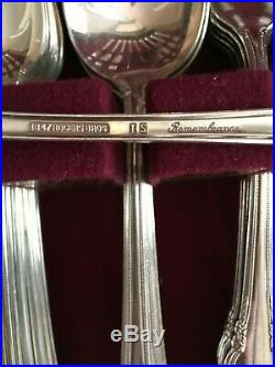 1847 Rogers Bros. Remembrance Flatware Silverware 85 Pieces with Case