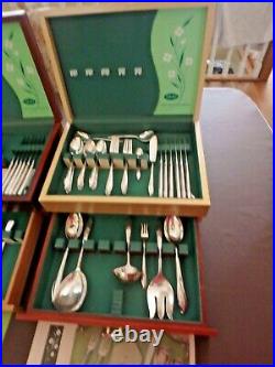 1847 Rogers Bros SPRINGTIME SILVERWARE service for 12 Silverplate 96 pcs with box