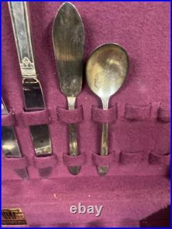 1847 Rogers Bros Silver Plate 1937 First Love 50 Piece Flatware Set For 8