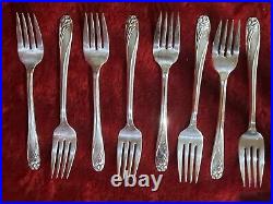 1847 Rogers Bros Silver Plate DAFFODIL & Misc Flatware Set in Box 90pcs