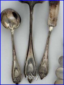 1847 Rogers Bros Silver Plate Old Colony Pattern & Heritage Pattern Flatware 42 1847 Rogers Bros Silver Plate Old Colony Pattern & Heritage Pattern Flatware 42